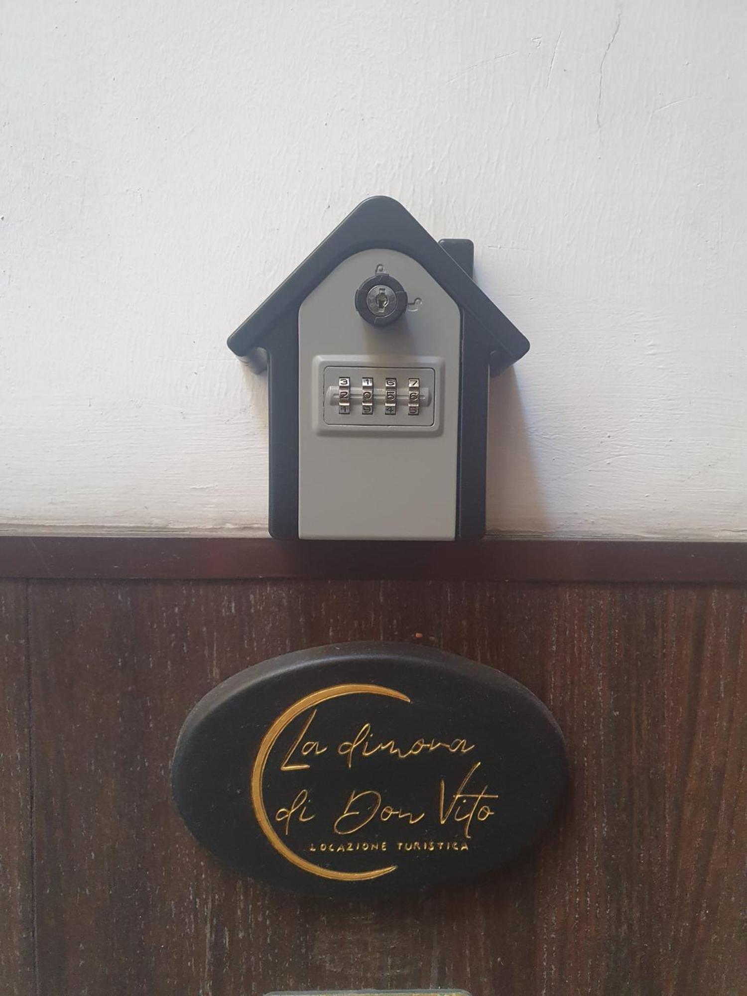 La Dimora Di Don Vito - Appartamento Confortevole Bari Exterior foto