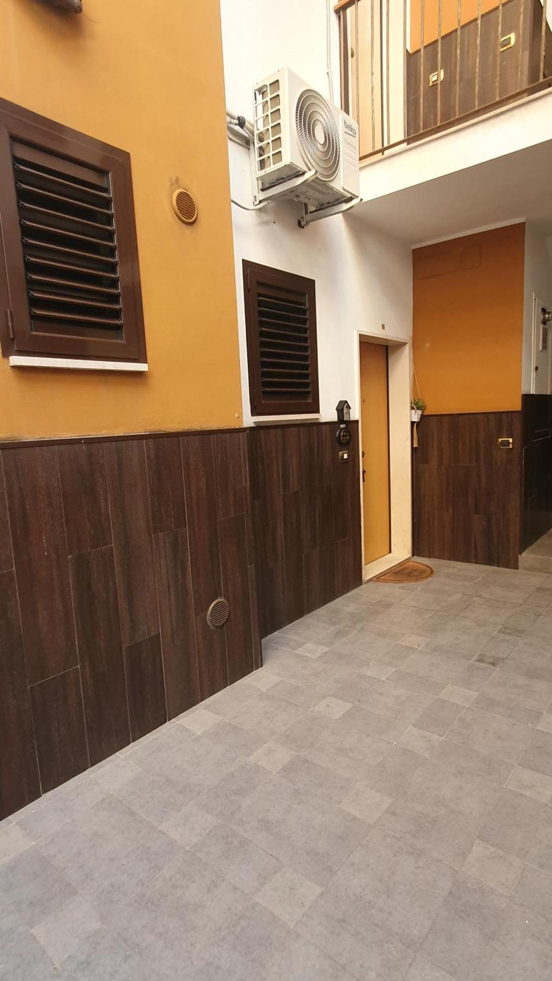 La Dimora Di Don Vito - Appartamento Confortevole Bari Exterior foto