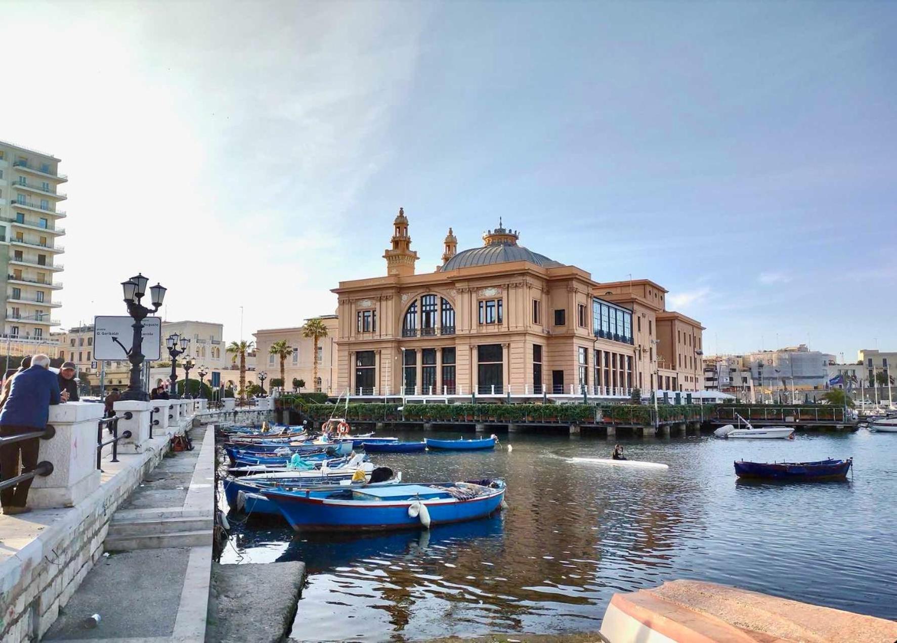 La Dimora Di Don Vito - Appartamento Confortevole Bari Exterior foto